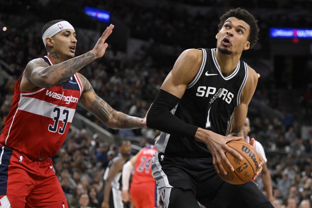 登贝莱逐渐 登贝莱逐渐